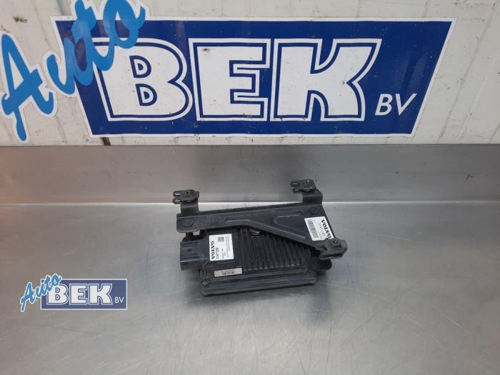 Begagnade Radarsensor Volvo V40 (MV) 1.5 T2 16V Geartronic Pris € 255,00 Marginaltabell erbjuds av Auto Bek