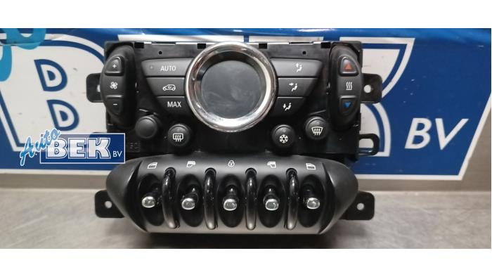 Usagé Commande chauffage Mini Countryman (R60) 2.0 Cooper SD 16V Prix € 115,00 Règlement à la marge proposé par Auto Bek