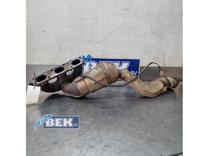 Gebrauchte Abgaskrümmer + Katalysator BMW 5 serie (E39) 525i 24V Preis auf Anfrage angeboten von Auto Bek