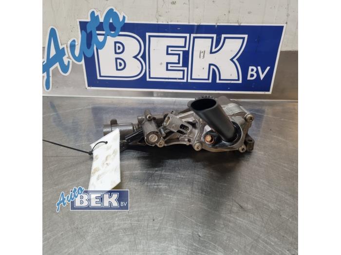 Gebrauchte Ölpumpe Mercedes A (177.0) 2.0 A-220 Turbo 16V 4Matic Preis € 64,00 Margenregelung angeboten von Auto Bek