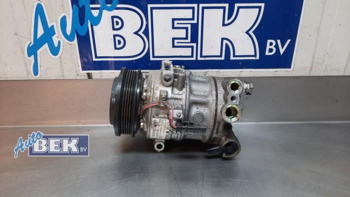 Usagé Pompe clim Opel Astra K 1.4 Turbo 16V Prix € 85,00 Règlement à la marge proposé par Auto Bek