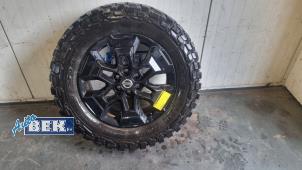 Used Wheel + tyre Nissan NP 300 Navara (D23) 2.3 dCi twinturbo 16V 4x4 Price € 200,00 Margin scheme offered by Auto Bek