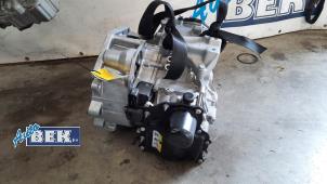 Getriebe van een Volkswagen Golf VIII (CD1) 1.5 eTSI 16V 2024