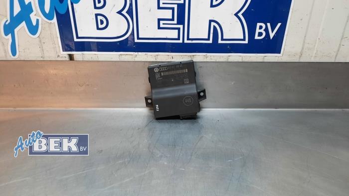 Usagé Ordinateur divers Audi A1 Sportback (8XA/8XF) 1.0 TFSI Ultra 12V Prix € 49,49 Règlement à la marge proposé par Auto Bek