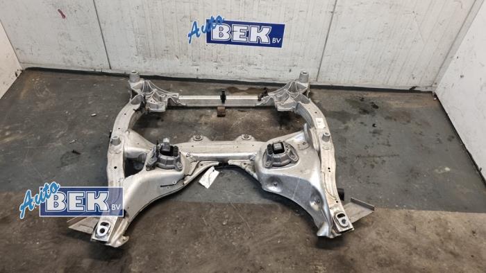Begagnade Underram BMW 5 serie (F10) 523i 24V Pris € 60,00 Marginaltabell erbjuds av Auto Bek