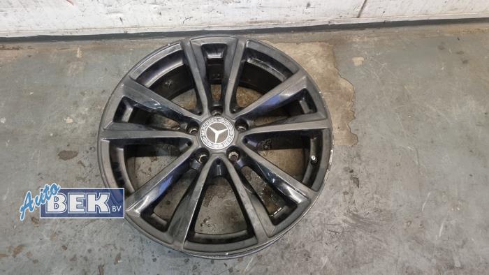 Używane Obrecz Mercedes A (177.0) 1.3 A-200 Turbo 16V Cena € 95,00 Procedura marży oferowane przez Auto Bek