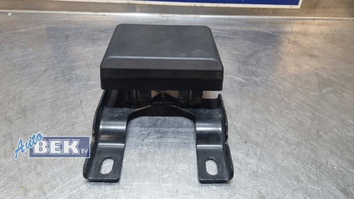 Begagnade Radarsensor Volkswagen Golf VIII (CD1) 1.5 eTSI 16V Pris på förfrågan erbjuds av Auto Bek