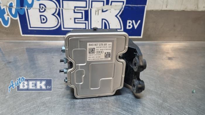Used ABS pump Audi A4 Avant (B9) 2.0 30 TDI Mild hybrid 16V Price € 285,00 Margin scheme offered by Auto Bek
