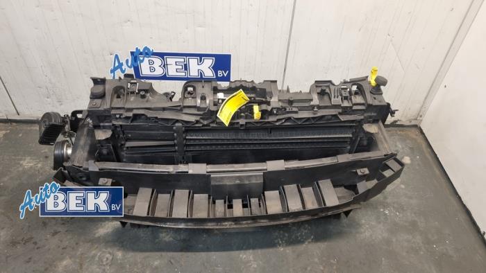 Begagnade Front Ford Fiesta 7 1.0 EcoBoost 12V 140 Pris € 750,00 Marginaltabell erbjuds av Auto Bek