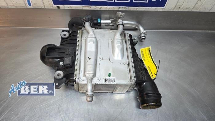 Usados Intercooler Landrover Defender II 2.0 16V P400e Precio € 175,00 Norma de margen ofrecido por Auto Bek