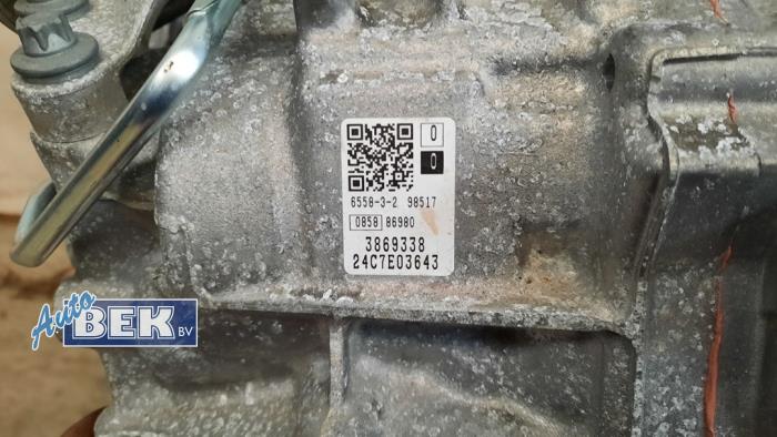 Getriebe van een Peugeot 2008 (UD/UK/UR/US/UX) 1.2 VTi 12V PureTech 130 2024