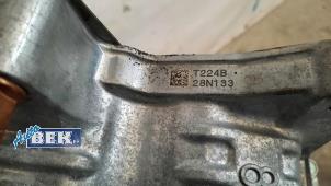 Getriebe van een Peugeot 2008 (UD/UK/UR/US/UX) 1.2 VTi 12V PureTech 130 2024