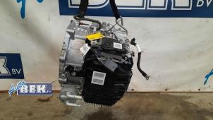 Getriebe van een Peugeot 2008 (UD/UK/UR/US/UX) 1.2 VTi 12V PureTech 130 2024