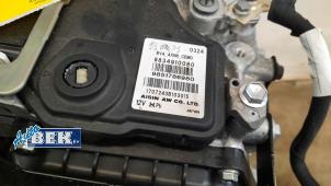 Getriebe van een Peugeot 2008 (UD/UK/UR/US/UX) 1.2 VTi 12V PureTech 130 2024