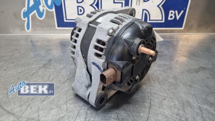 Dynamo van een Jeep Compass II (MP) 1.4 Multi Air2 16V 4x4 2020