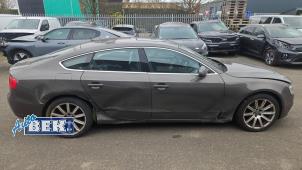 Motor van een Audi A5 Sportback (8TA) 2.0 TDI 16V Quattro 2013