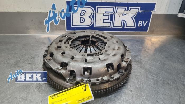 Gebrauchte Schwungrad Ford Transit 2.2 TDCi 16V Preis € 120,00 Margenregelung angeboten von Auto Bek