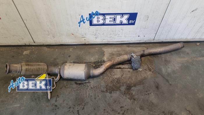 Used Front pipe + catalyst Volkswagen Touran (5T1) 2.0 TDI 150 Price € 195,00 Margin scheme offered by Auto Bek