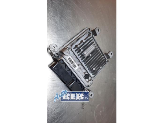 Used Engine management computer Mercedes C (W205) C-220 2.2 CDI BlueTEC, C-220 d 16V Price € 150,00 Margin scheme offered by Auto Bek