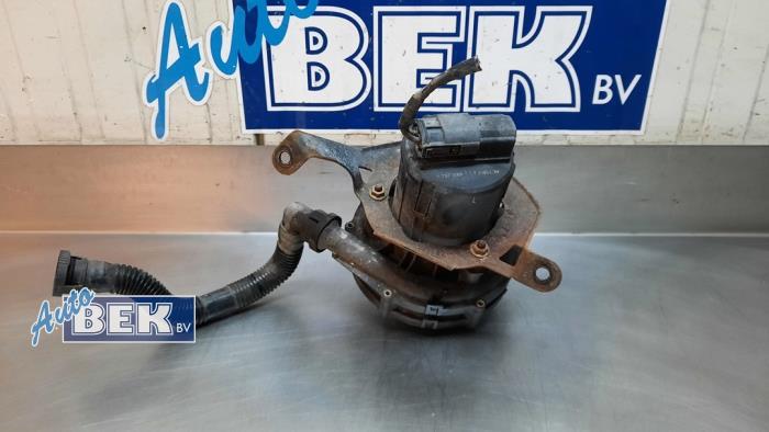 Begagnade Sekundär pump BMW X5 (E53) 4.6 iS V8 32V Pris € 35,00 Marginaltabell erbjuds av Auto Bek