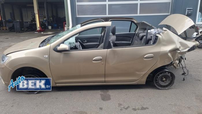Używane Próg lewy Dacia Logan II 0.9 TCE 12V GPL Cena na żądanie oferowane przez Auto Bek