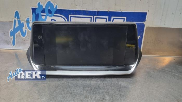 Begagnade Innerdisplay Peugeot 208 II (UB/UH/UP) 1.2 Vti 12V PureTech 100 Pris € 175,00 Marginaltabell erbjuds av Auto Bek