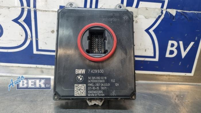 Używane Modułowy reflektor LED BMW i3 (I01) i3 Cena na żądanie oferowane przez Auto Bek