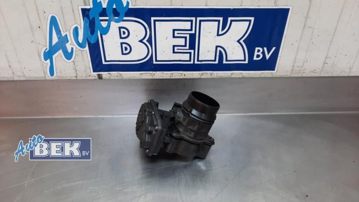 Usagé Boîtier accélérateur BMW X1 (F48) xDrive 18d 2.0 16V Prix € 60,00 Règlement à la marge proposé par Auto Bek