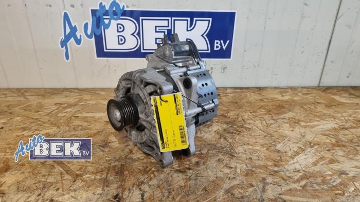 Używane Pradnica Ford Focus 4 Wagon 1.0 EcoBoost 12V Hybrid 155 Cena € 210,00 Procedura marży oferowane przez Auto Bek