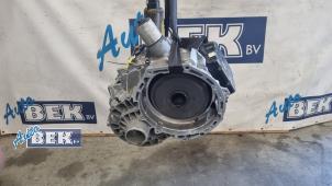 Usados Caja de cambios Volkswagen Transporter T6 2.0 TDI 150 Precio € 2.999,99 Norma de margen ofrecido por Auto Bek