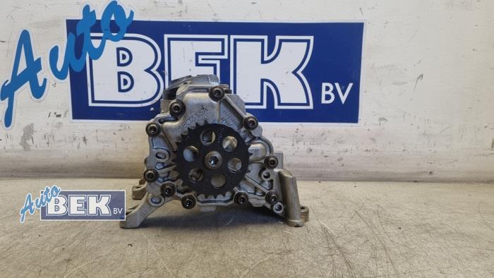 Używane Pompa oleju BMW 1 serie (F20) 118i 1.5 TwinPower 12V Cena € 99,95 Procedura marży oferowane przez Auto Bek