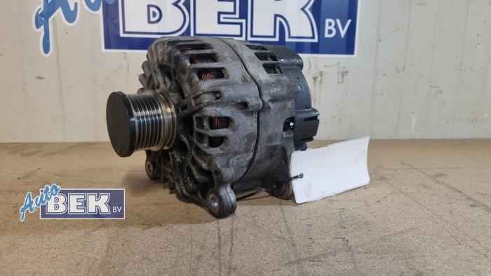 Begagnade Dynamo Audi Q5 (8RB) 2.0 TDI 16V Quattro Pris € 125,00 Marginaltabell erbjuds av Auto Bek