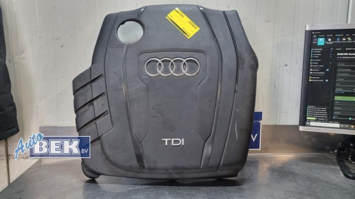 Usagé Couverture moteur Audi Q5 (8RB) 2.0 TDI 16V Quattro Prix € 24,50 Règlement à la marge proposé par Auto Bek