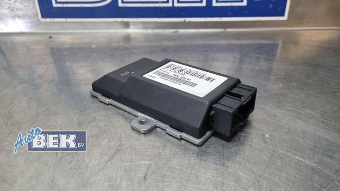 Używane Modul (rózne) BMW 7 serie (E65/E66/E67) 740d V8 32V Cena € 100,00 Procedura marży oferowane przez Auto Bek
