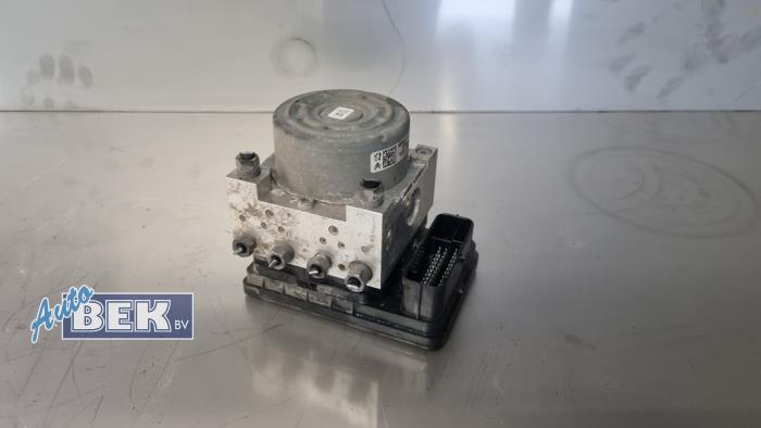 Używane Pompa ABS Peugeot 208 I (CA/CC/CK/CL) 1.2 Vti 12V PureTech 82 Cena € 90,00 Procedura marży oferowane przez Auto Bek
