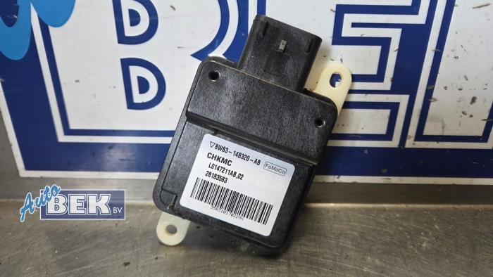Usagé Ordinateur divers Jaguar XK Prix € 85,00 Règlement à la marge proposé par Auto Bek