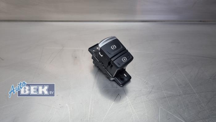 Gebrauchte Handbremse Schalter Renault Captur II (RJB) 1.3 Mild Hybrid 140, TCe 140 16V Preis € 15,00 Margenregelung angeboten von Auto Bek