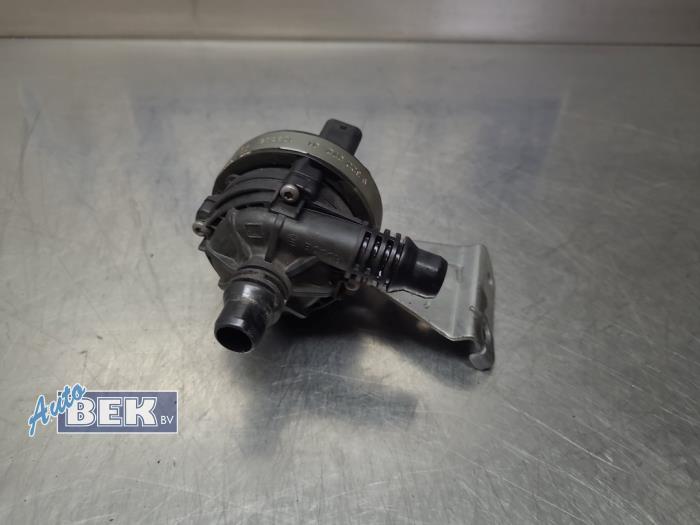Begagnade Vattenpump BMW M2 (F87) 3.0 24V Competition Pris € 59,95 Marginaltabell erbjuds av Auto Bek