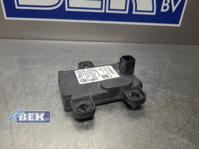 Begagnade Radarsensor Ford Kuga III (DFK) 2.5 FHEV 16V Pris € 195,00 Marginaltabell erbjuds av Auto Bek