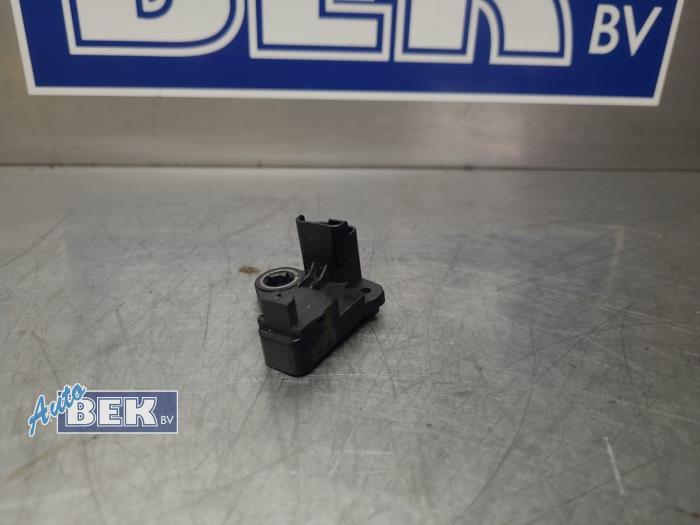 Begagnade Vevaxelsensor Ford Focus 4 1.0 EcoBoost 12V Hybrid 155 Pris € 14,00 Marginaltabell erbjuds av Auto Bek