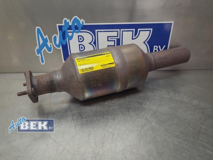 Usagé Catalyseur Ford Focus 4 1.0 EcoBoost 12V Hybrid 155 Prix € 325,00 Règlement à la marge proposé par Auto Bek