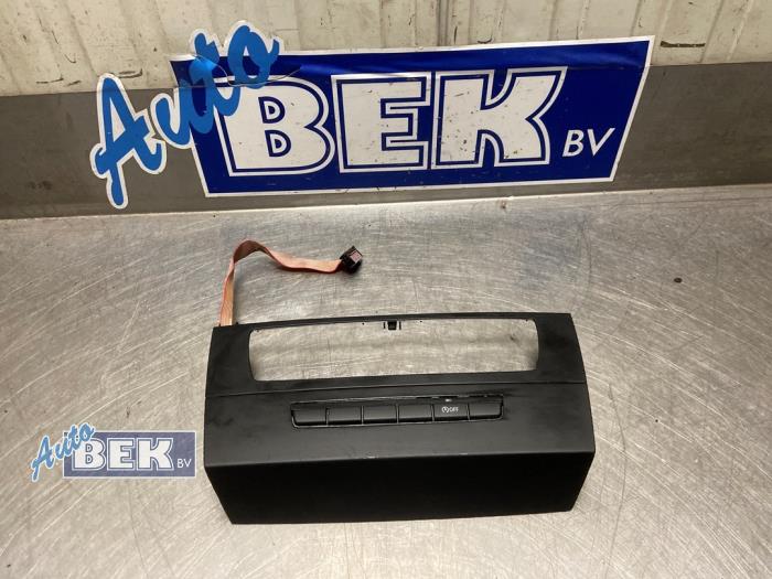 Używane Przelacznik ESP BMW 3 serie Touring (E91) 316i 16V Cena € 20,99 Procedura marży oferowane przez Auto Bek