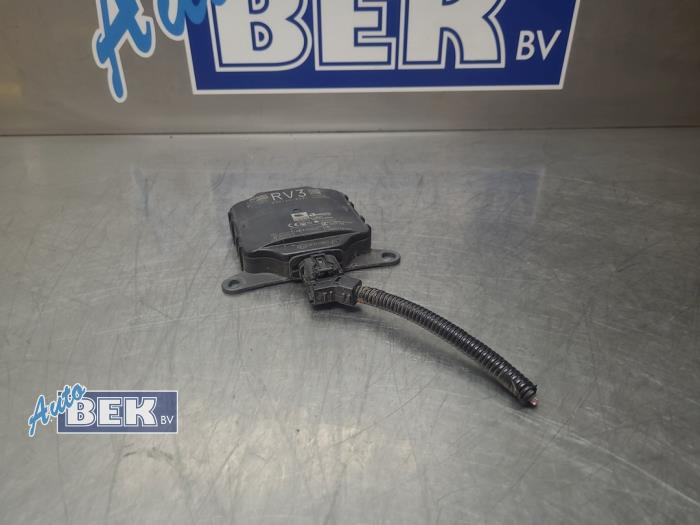 Begagnade Radarsensor Toyota RAV4 (A5) 2.5 Hybrid 16V Pris € 165,00 Marginaltabell erbjuds av Auto Bek