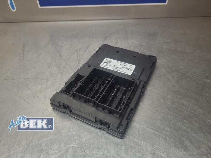 Used Body control computer Porsche Taycan (Y1A) 4S 105 kWh Price € 249,99 Margin scheme offered by Auto Bek