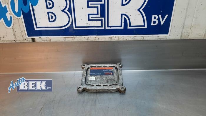 Xenon control module