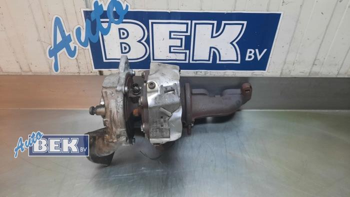 Gebrauchte Turbo Volkswagen Passat Variant (365) 2.0 TDI 16V 140 Preis € 240,00 Margenregelung angeboten von Auto Bek