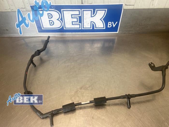 Gebrauchte Wasserrohr Volkswagen Golf VIII (CD1) 1.5 eTSI 16V Preis € 29,99 Margenregelung angeboten von Auto Bek