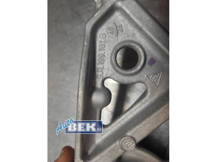 Engine mount from a Porsche Taycan (Y1A) 4S 105 kWh 2025