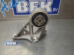 Engine mount from a Porsche Taycan (Y1A) 4S 105 kWh 2025