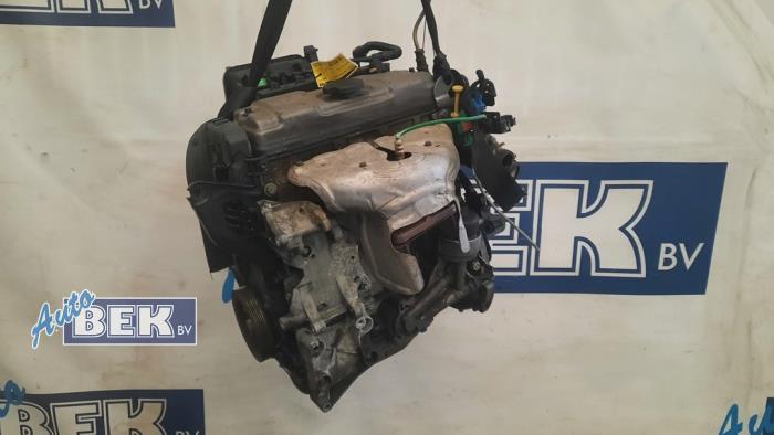Engine Peugeot 206+ (2L/M), 2009 / 2013 1.4 XS, Hatchback, Petrol, 1.360cc, 54kW (73pk), FWD, TU3AE5; KFT, 2010-09 / 2013-06, 2LKFT; 2MKFT (Used)